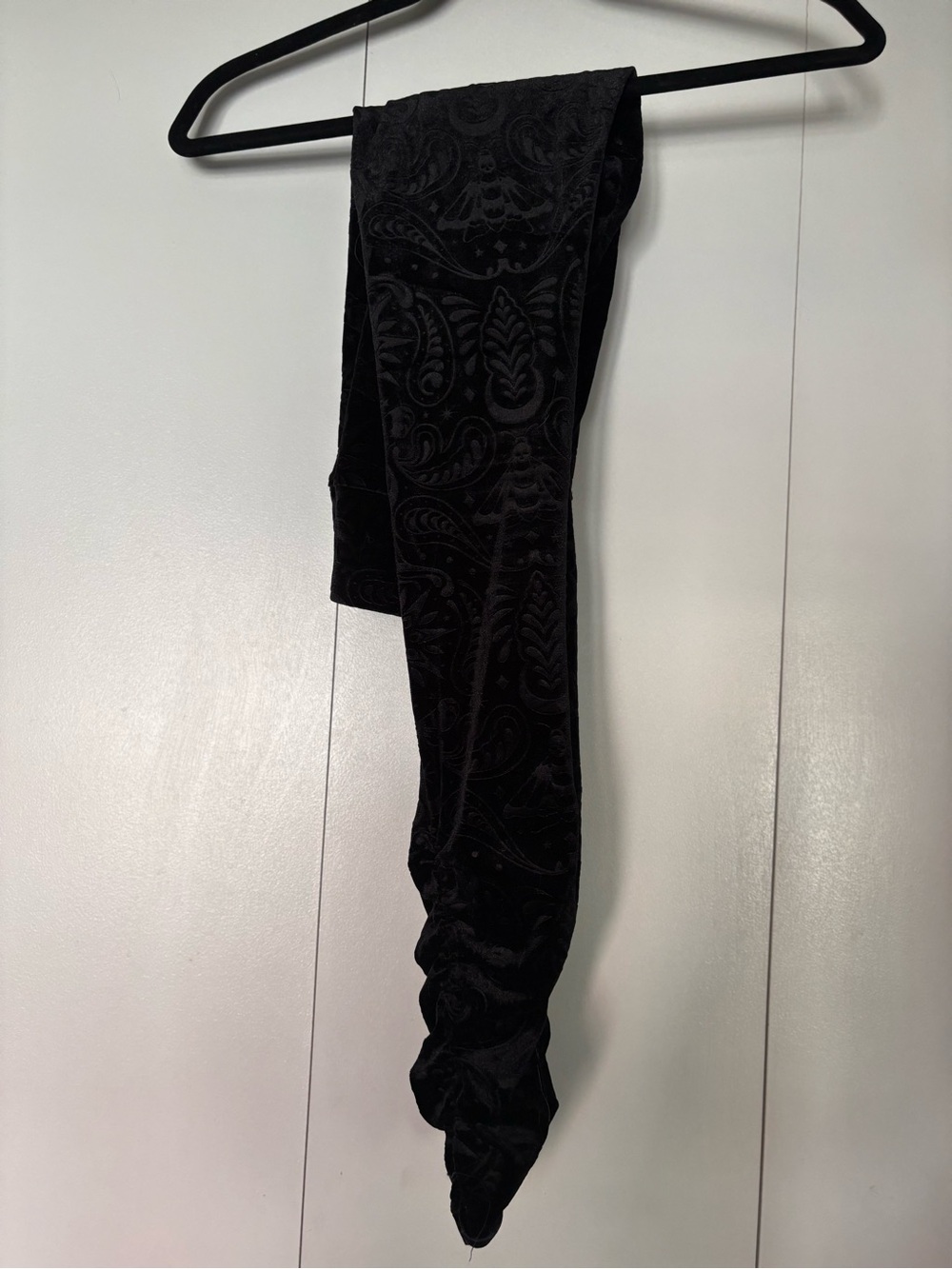 Killstar Black Velvet Moth Paisley Leggings